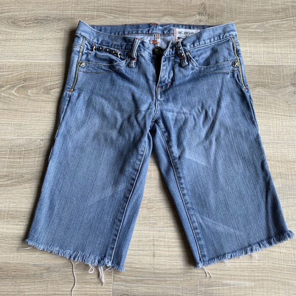 BCBG Girls Mick Denim Juniors Cut Off Jean Shorts Guitar Stitch Sz 27 Distressed